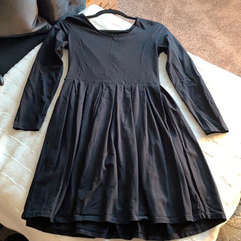 Long Sleeve Black Dress